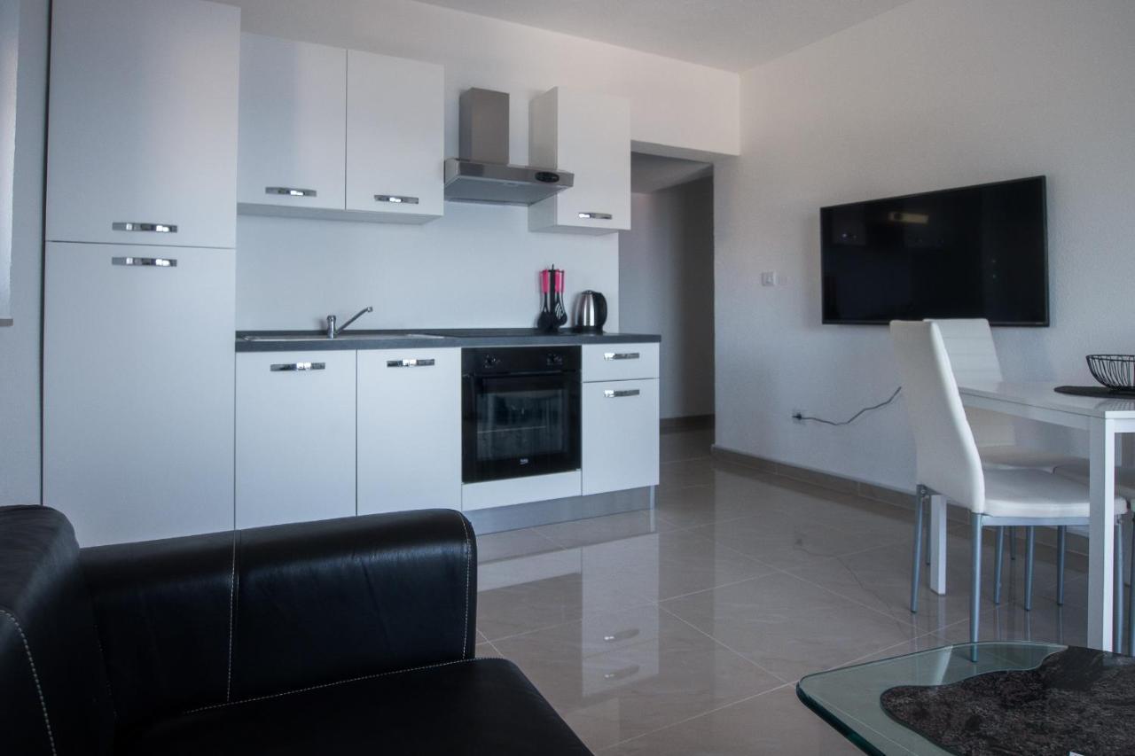 Villa Stipe Jesenice  Bagian luar foto